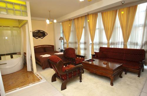 Kolovicë Hotel | Hotel Xhema