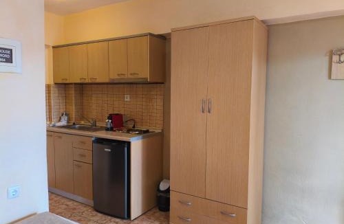 Kalamitsi Hotel | House Aggeliki