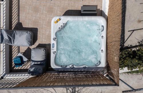 Vizari House | House Aggeliki Private Hot Tub