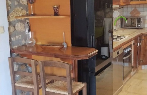 Poros House | house in a village