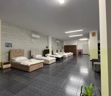 Kruje Apartment | House Leon