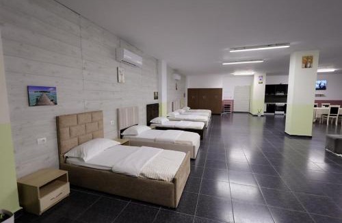 Kruje Apartment | House Leon