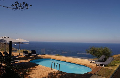 Agia Pelagia House | House of Harmony Suites | Stefanos