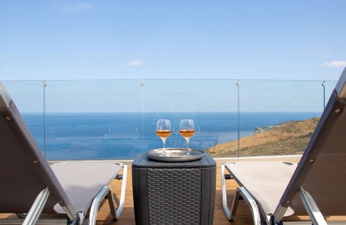 Agia Pelagia House | House of Harmony Suites | Luca