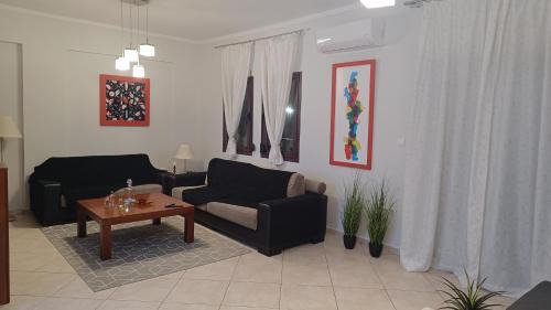 Xanthi Apartment | House of Smile
