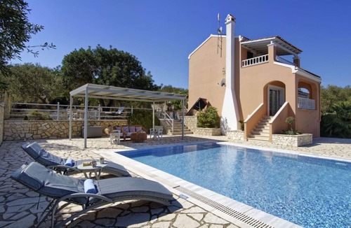 Gaios House | Ideal for families near Gaios.