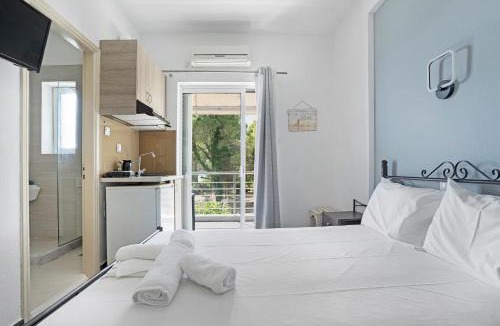 Pidima Kyras Apartment | Iguana studio 7