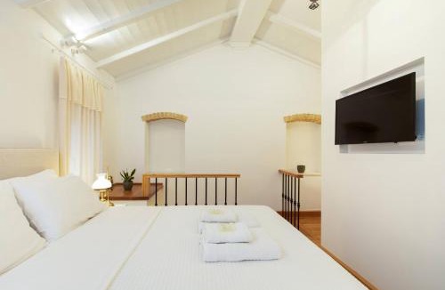 Old Town Apartment | Il Sogno by CorfuEscapes