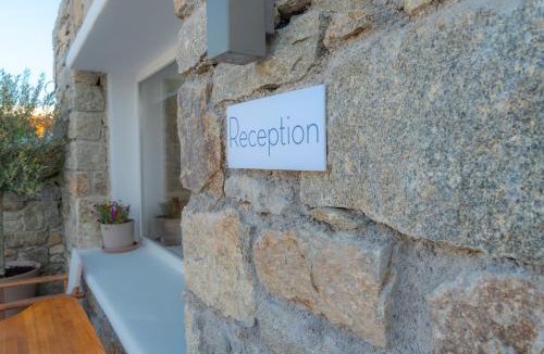 Glastros Hotel | IL Vento Suites