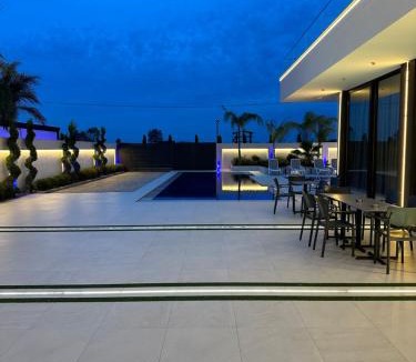 Rrushkull Villa | Infinity Villa