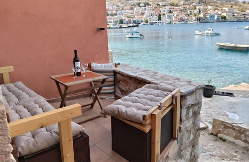 Halki Apartment | Io-Aurora SeaSide Villa