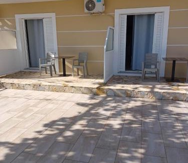 Qeparo House | Ionian View Guest House