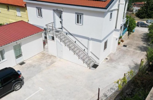 Himare House | Irene's rooms