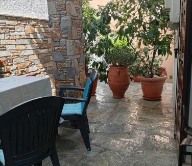 Agios Ioannis Apartment | Irida mariaSmall studio