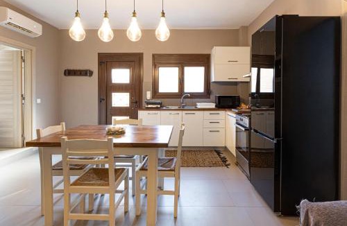 Agios Minas Apartment | Irinis Apartments Karfas, Chios