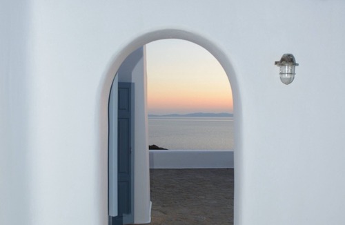 Houlakia Villa | ISholidays Mykonos Villa Crystal