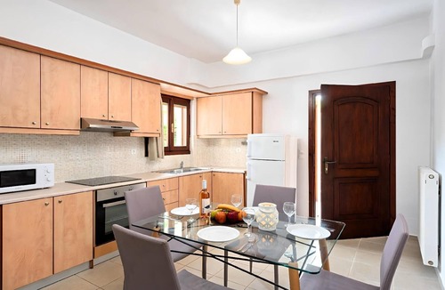 Kavros House | Island Suite Villa with Private Heated Pool