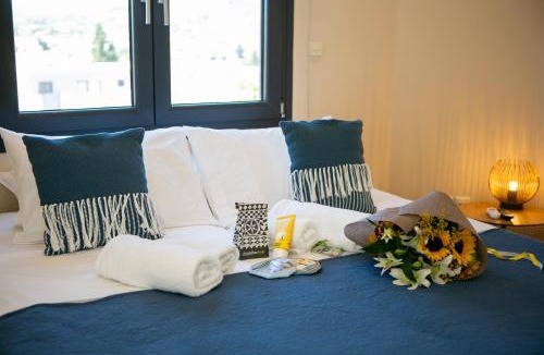 Chios Town Apartment | ISLAND Time Deluxe Apartment Downtown 3 floors