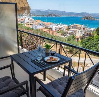 Tolo Apartment | Islet View