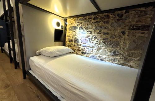 Mytilene Hostel | ISSA Lesvos