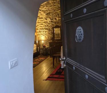 Berat House | Jeanette's Home