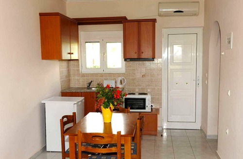 Porto Koukla Hotel | Jenny Hotel
