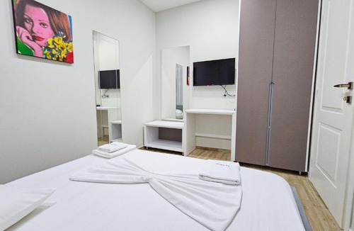 Vlore Apartment | Jico Travel - Villa Lilo
