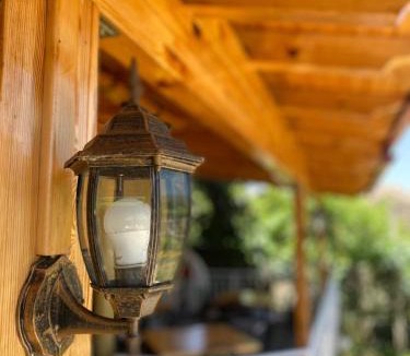 Permet House | Joan Guesthouse