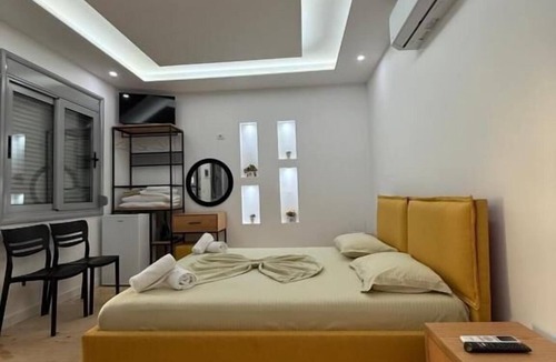 Himare Hotel | Jofri Rooms