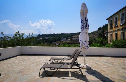 Gjirokaster Hotel | Jons Apartment