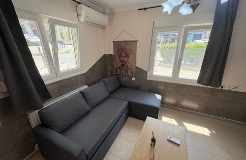 Neapoli-Sykies Apartment | JORDAN's ROOM 27