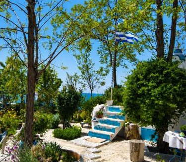 Nea Playia Villa | Julia Country Home 200m from the Beach