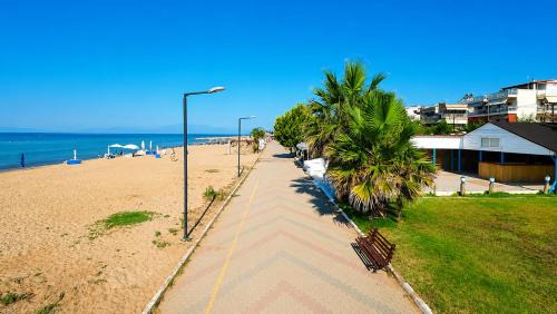 Nea Playia Villa | Julia Country Home 200m from the Beach