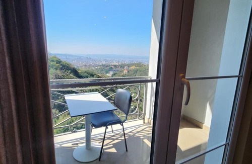 Tirana Hotel | Jurgen Resort