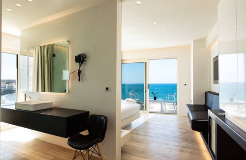 Malia House | Kahlua Sea View Suites - Adults Only