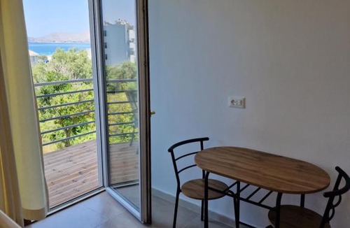 Qazim Pali Apartment | Kailin's home