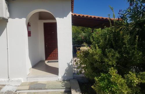 Koukounaries Villa | Kaiti Villa