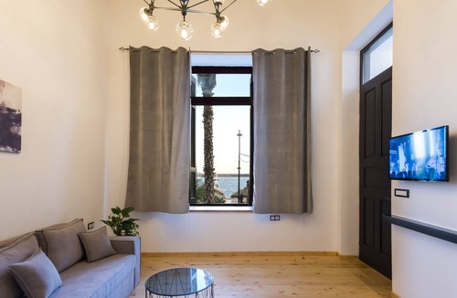 Kalamata House | Kalamata Aigli Lux Seafront Retreats- Up to 11ppl!