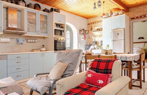 Ano Vlasia House | Kalavrita Winter Retreat - Homely Spacious Chalet