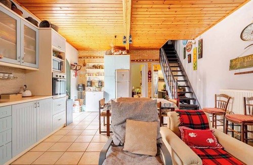 Ano Vlasia House | Kalavrita Winter Retreat - Homely Spacious Chalet