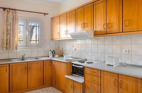 Lakithra Apartment | Kallithea Apartment for 5