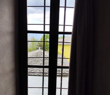 Mouresi Apartment | Kamara 1898 sea garden
