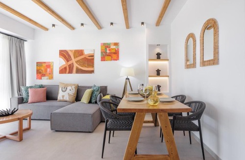 Kamara Kalidonias Villa | Kamara Boutique Home