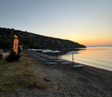 Karvelas Apartment | Kamares Bay Escape