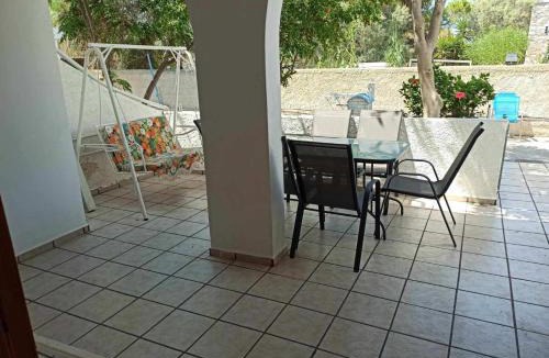 Kini Apartment | Kamares Home - 50m from Sea