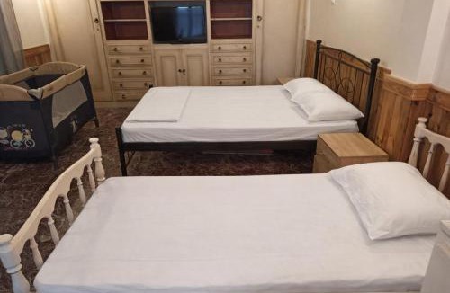 Kini Apartment | Kamares Home - 50m from Sea