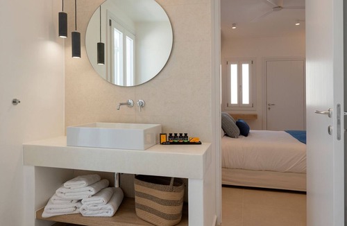 Antiparos Bed & Breakfast | KAMEO Antiparos