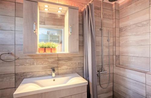 Sithonia House | Kanonika Homes Captain's Cabin