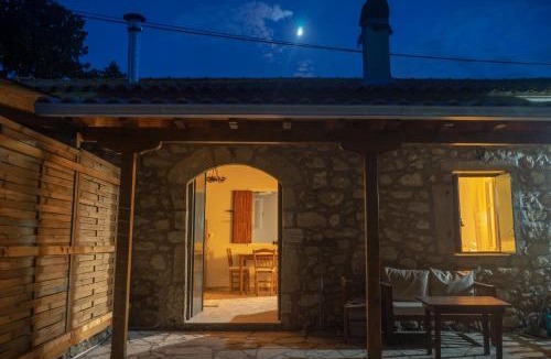 Vavkeri Villa | Kantounia Stonehouse