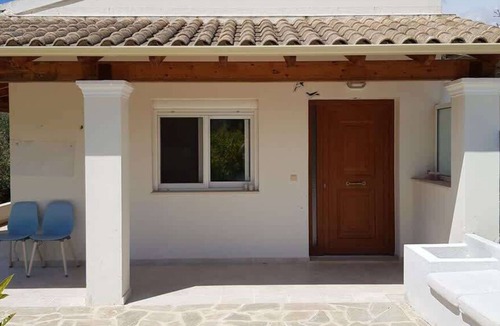 Vatos House | Kapella Country House – Garden & Golf Heaven